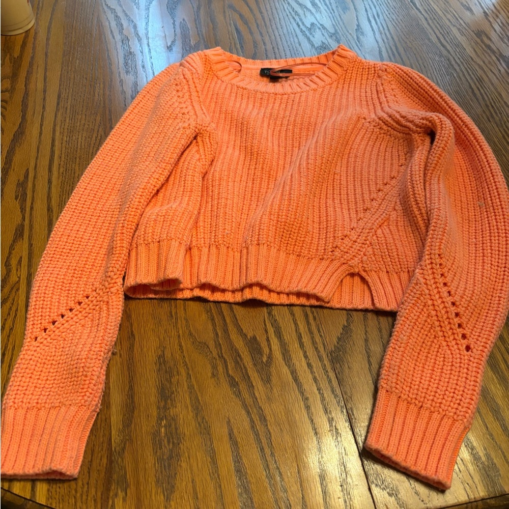 Coral/salmon pink cropped sweater